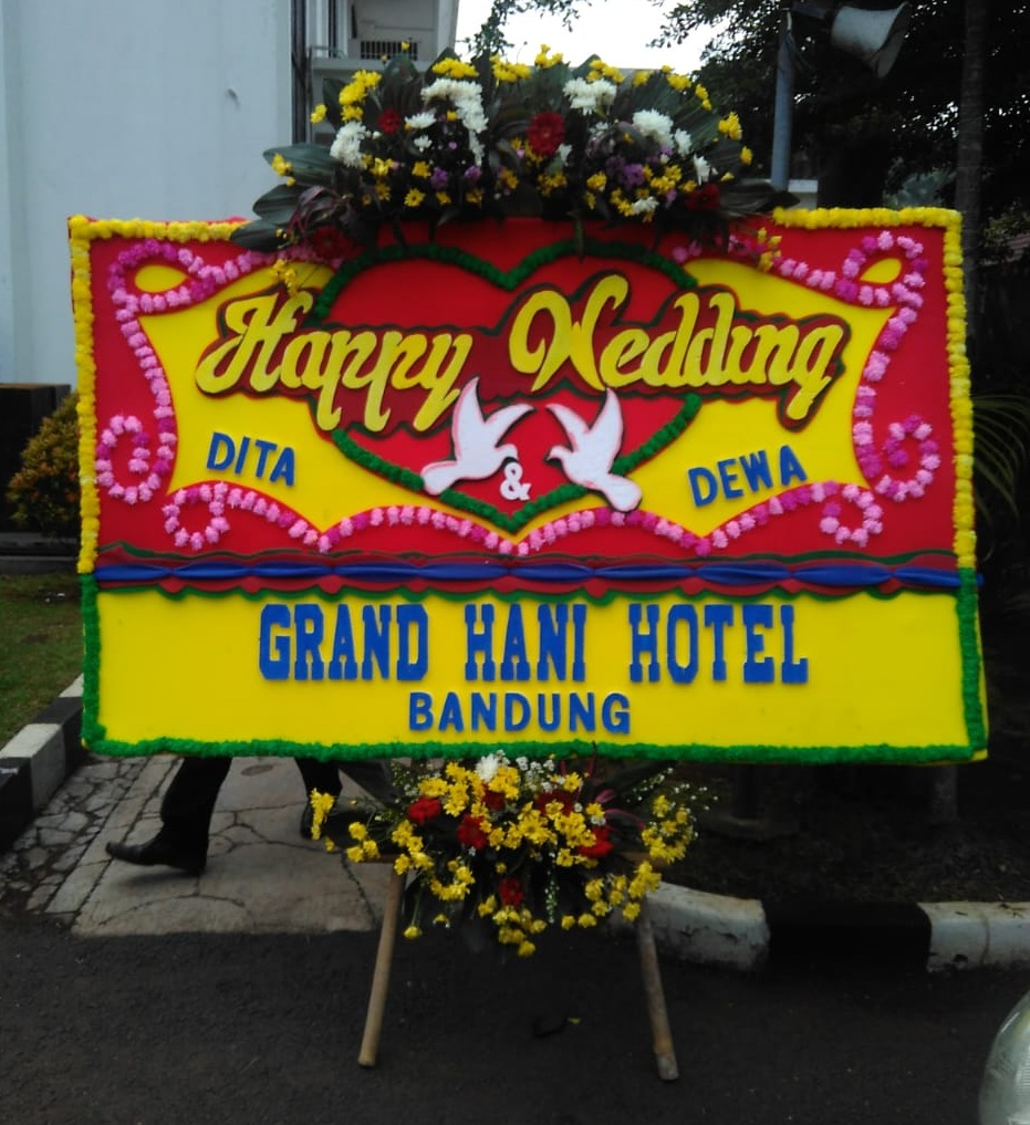 wedding-5-tokokaranganbunga.website-toko-bunga-papan-online